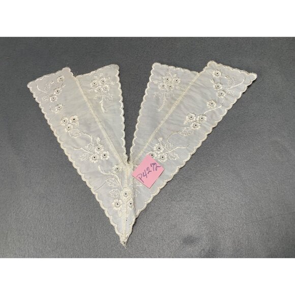 Vintage Embroidered Lace Collar with Floral Design - Picture 10 of 10